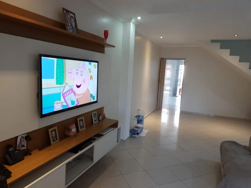 Casa, 3 quartos, 209 m² - Foto 3