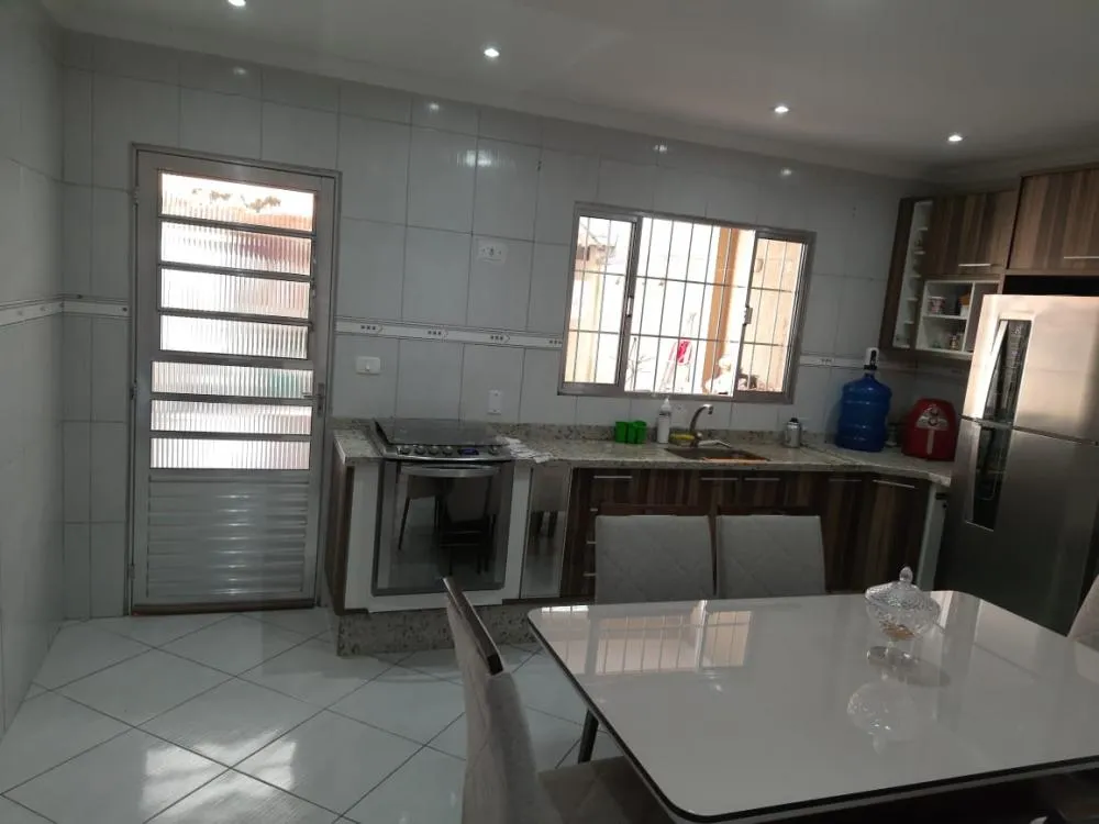 Casa, 3 quartos, 209 m² - Foto 4
