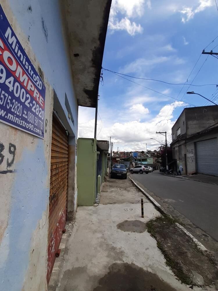 Casa à venda com 2 quartos, 127m² - Foto 3