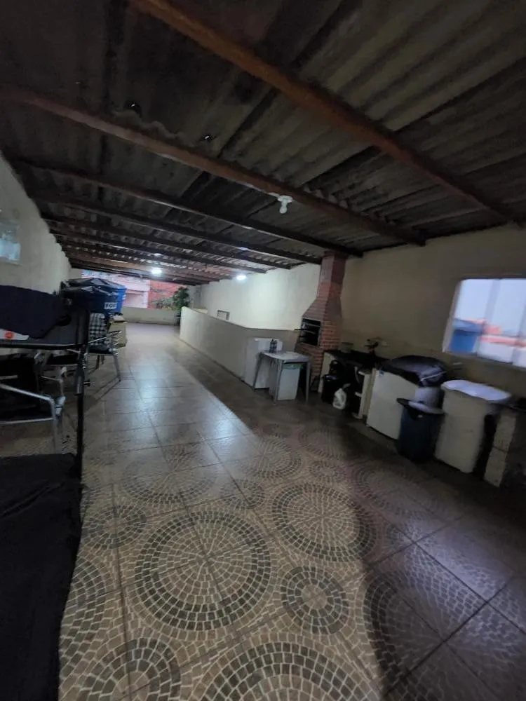 Casa, 7 quartos, 296 m² - Foto 3