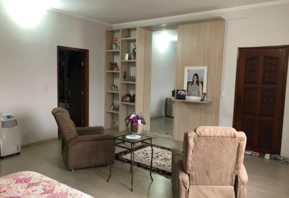 Casa, 4 quartos, 300 m² - Foto 8