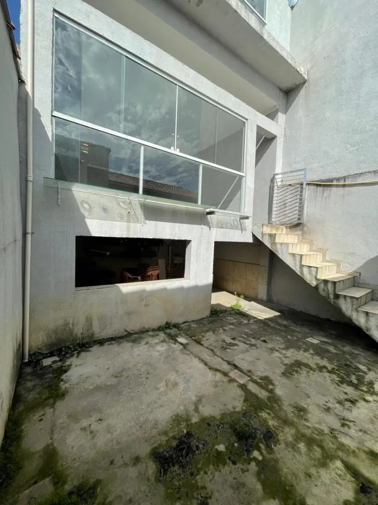 Casa, 3 quartos, 250 m² - Foto 6