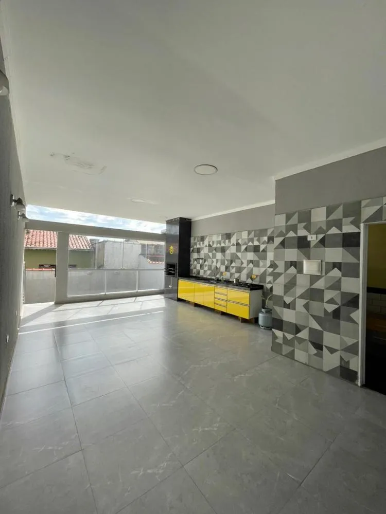 Casa, 3 quartos, 250 m² - Foto 2