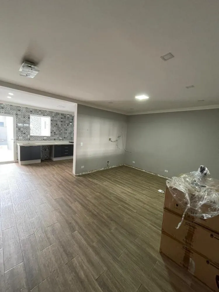 Casa, 3 quartos, 250 m² - Foto 1