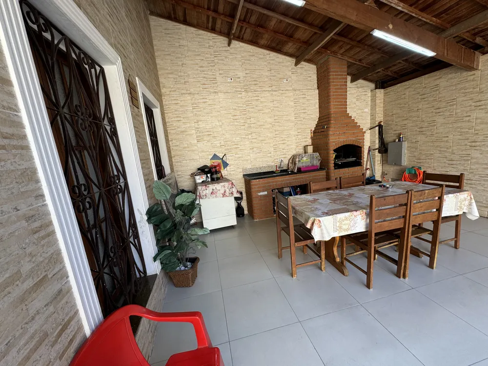 Casa, 3 quartos, 207 m² - Foto 4