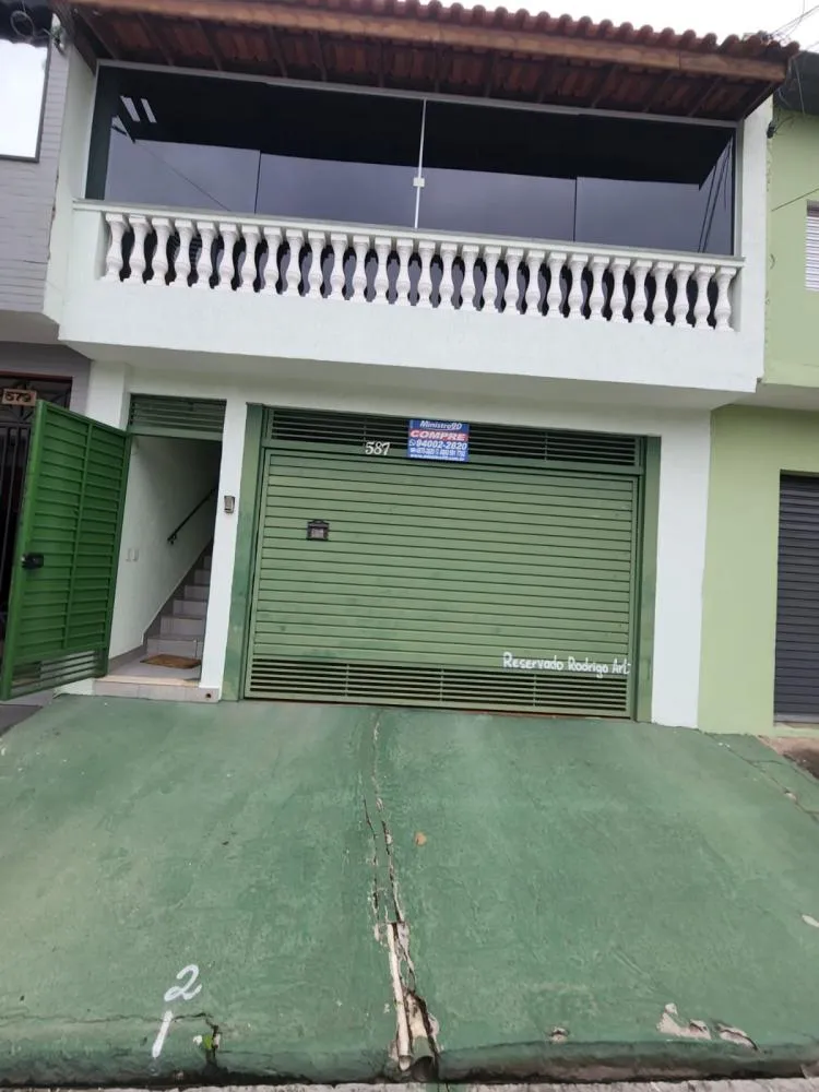 Casa, 3 quartos, 199 m² - Foto 1