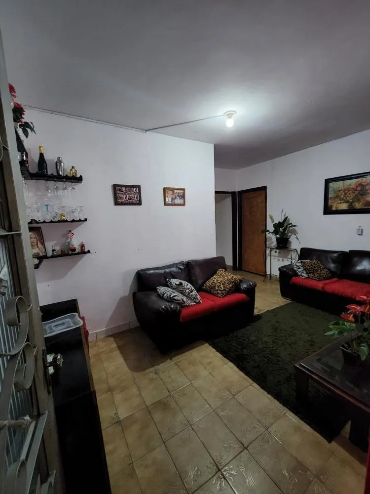 Casa, 8 quartos, 377 m² - Foto 1