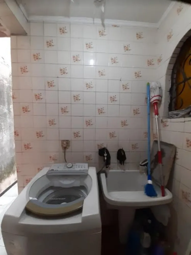 Casa, 6 quartos, 184 m² - Foto 3