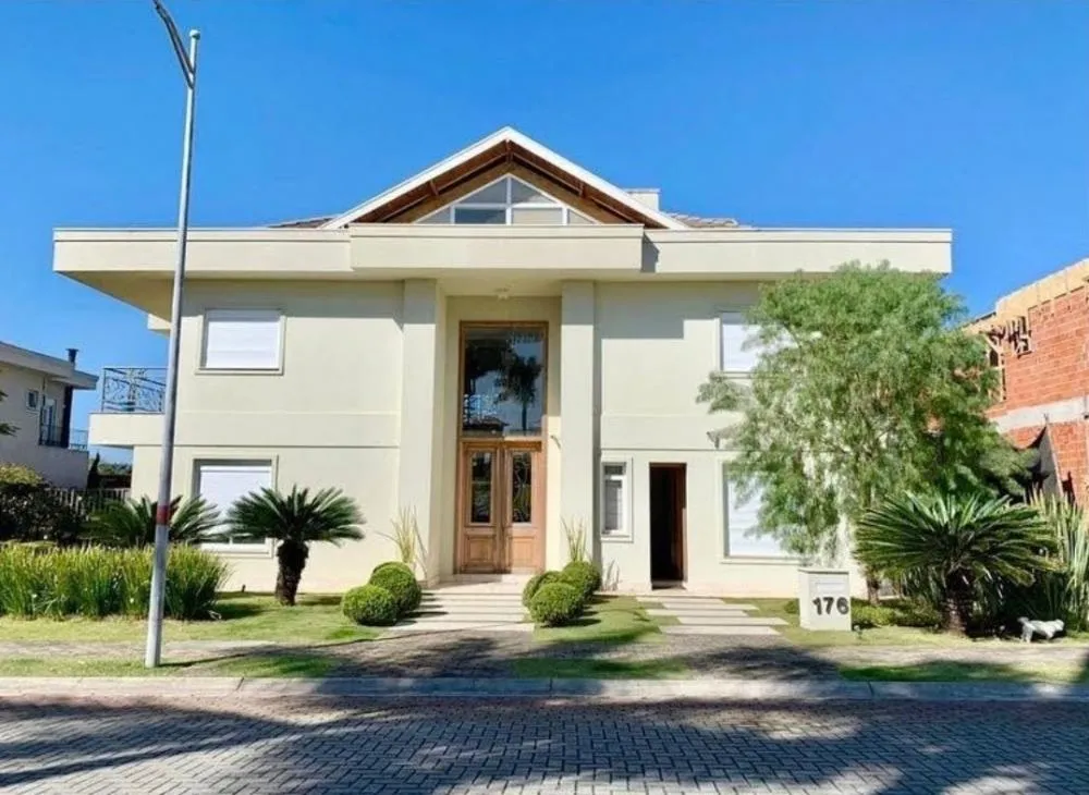 Casa, 8 quartos, 1000 m² - Foto 1