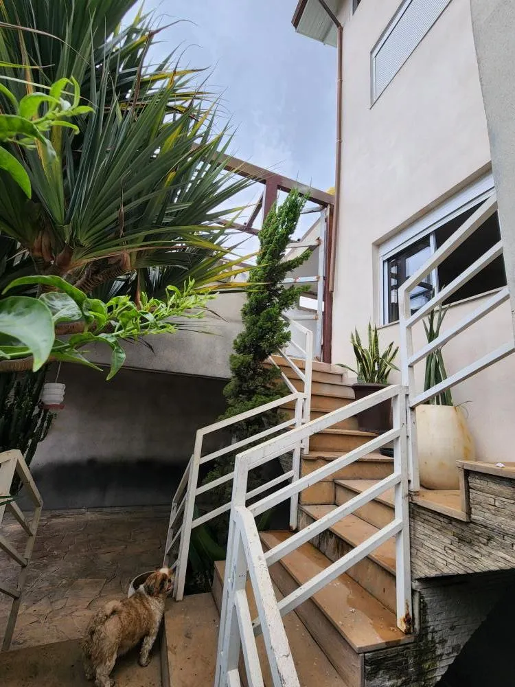 Casa, 5 quartos, 250 m² - Foto 2
