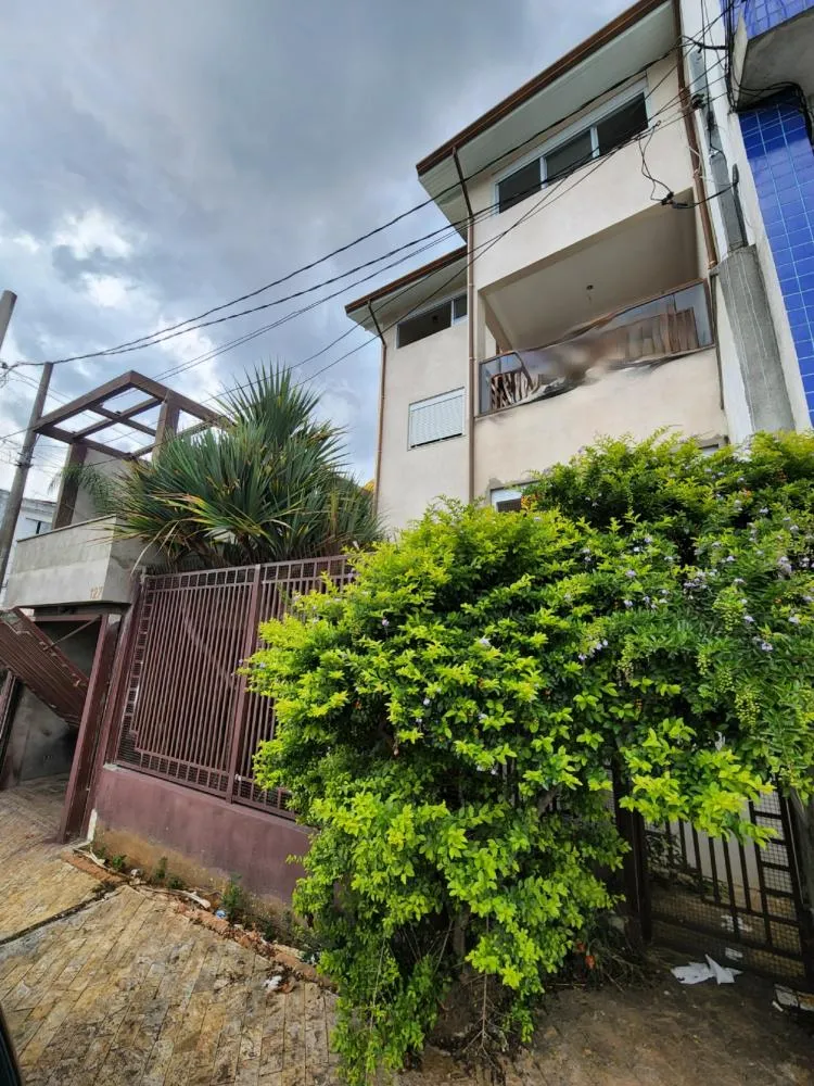 Casa, 5 quartos, 250 m² - Foto 1