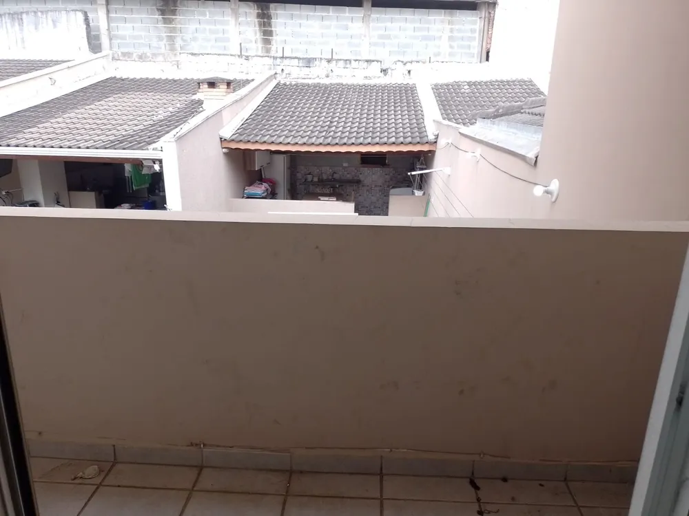 Casa, 3 quartos, 200 m² - Foto 1