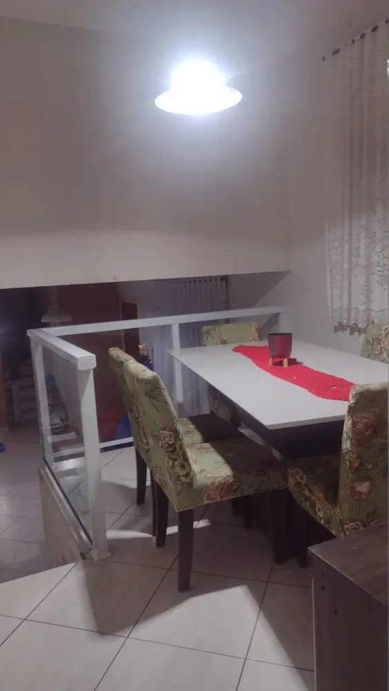 Casa, 3 quartos, 200 m² - Foto 4