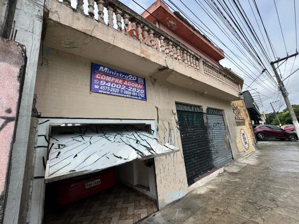Casa, 3 quartos, 196 m² - Foto 1
