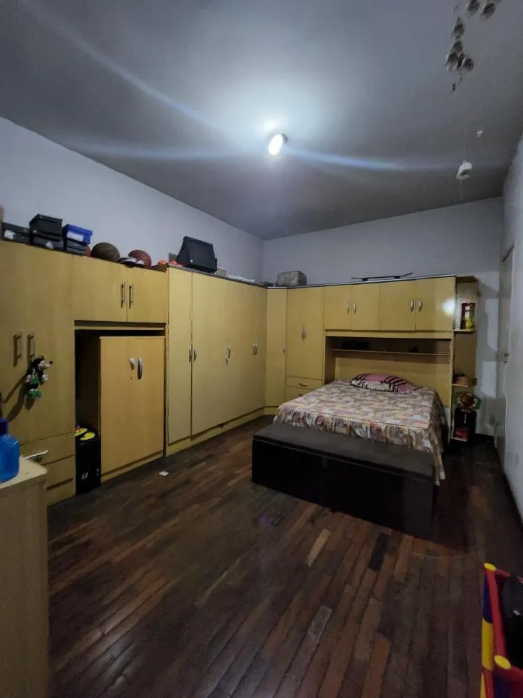 Casa, 6 quartos, 229 m² - Foto 3