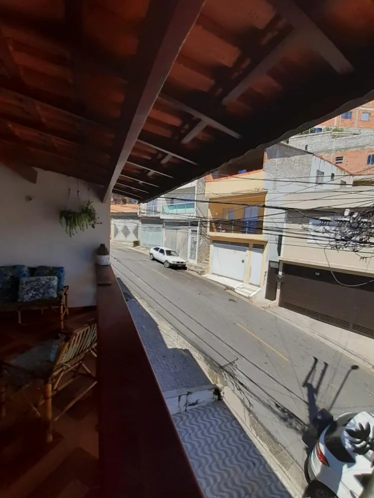 Casa, 5 quartos, 150 m² - Foto 1