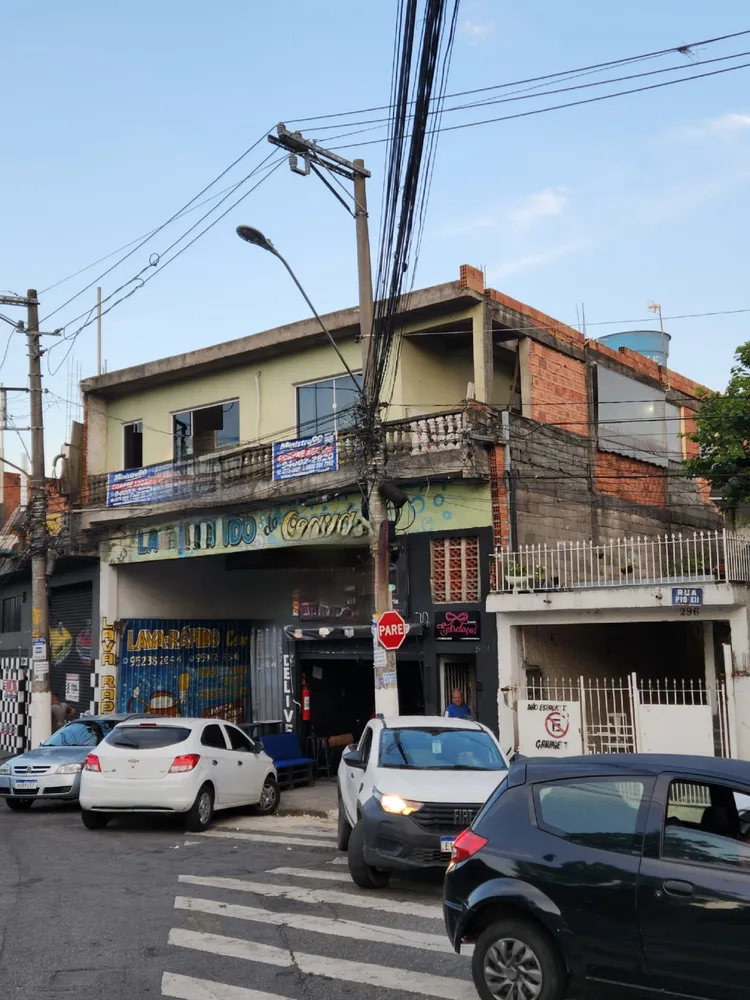 Casa, 5 quartos, 240 m² - Foto 2