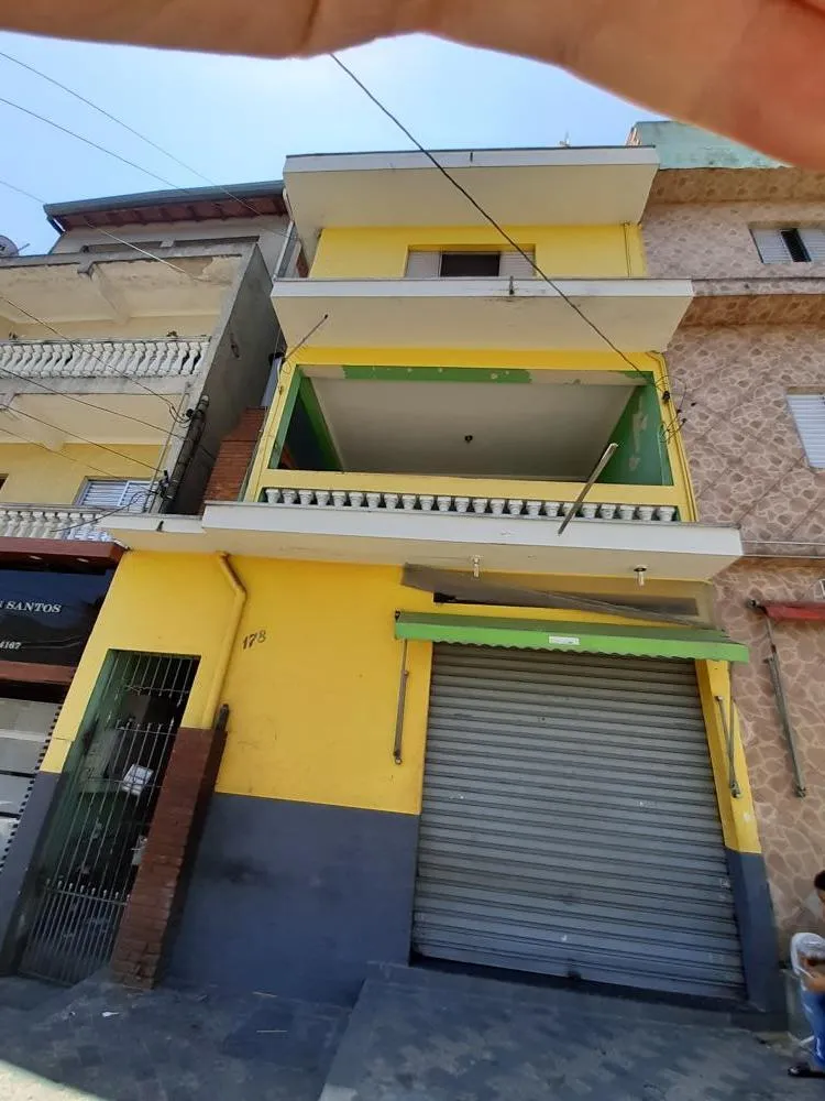Casa, 6 quartos, 150 m² - Foto 1