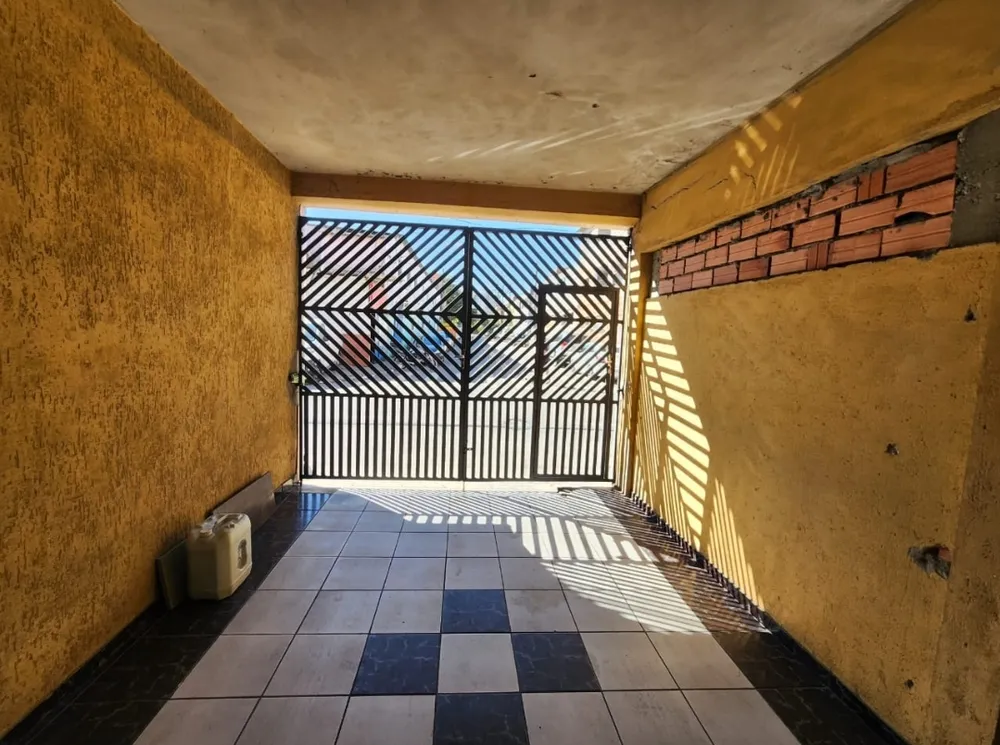 Casa, 6 quartos, 205 m² - Foto 3
