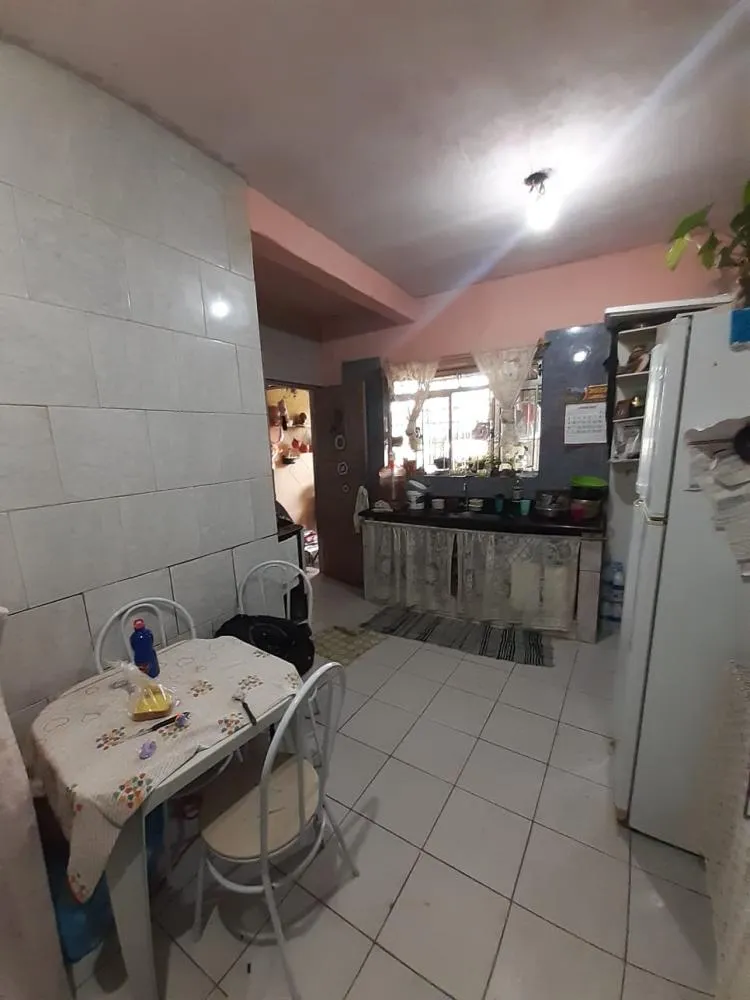 Casa, 3 quartos, 189 m² - Foto 3