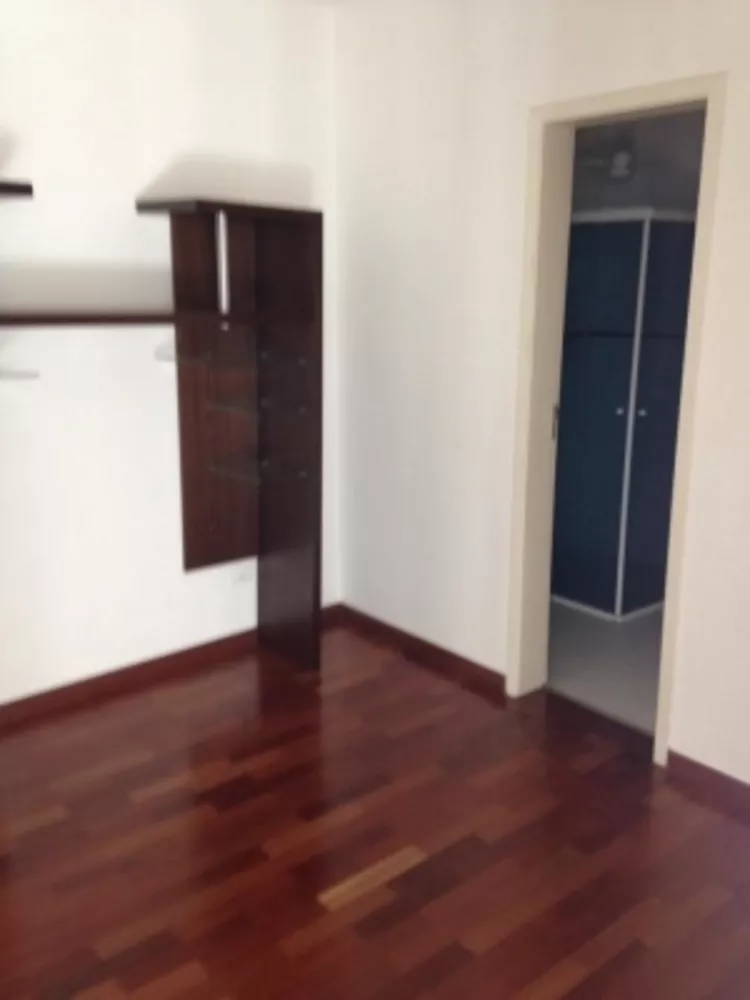 Casa à venda com 3 quartos, 191m² - Foto 7