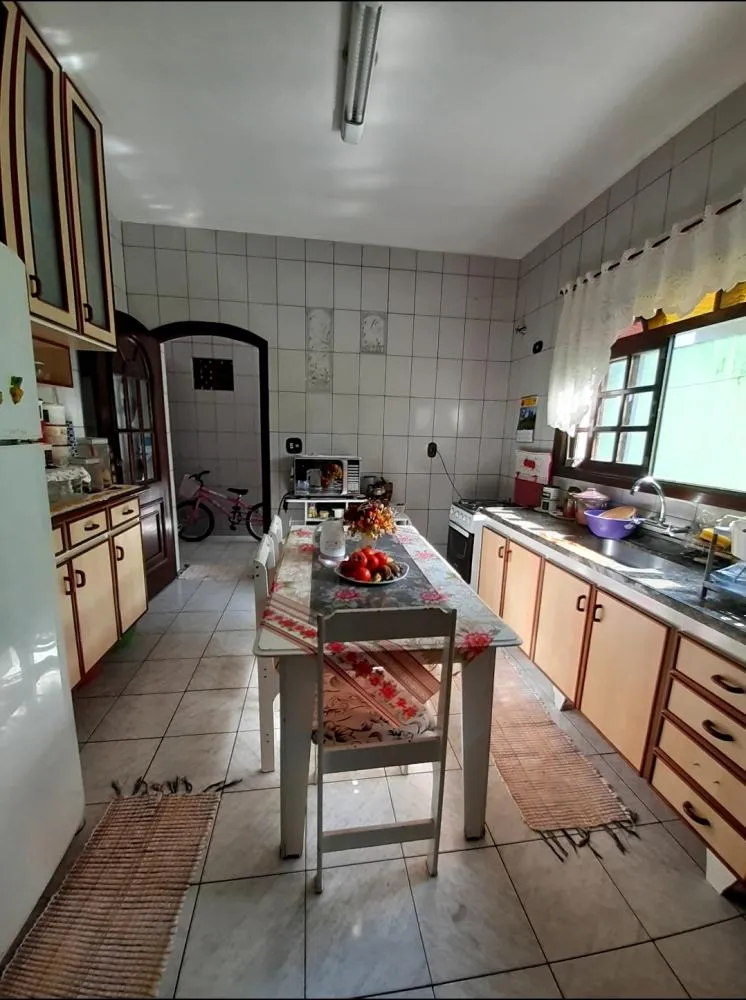 Casa, 4 quartos, 270 m² - Foto 6
