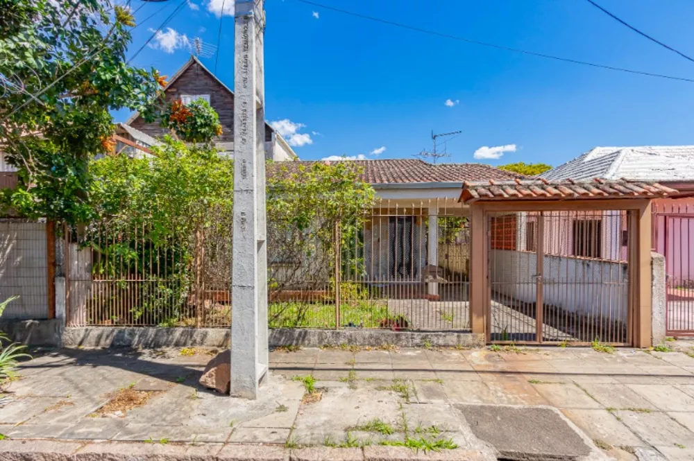 Casa à venda com 2 quartos, 55m² - Foto 1