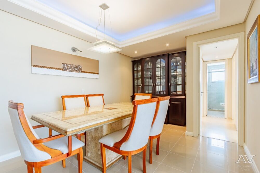 Apartamento à venda com 3 quartos, 96m² - Foto 3