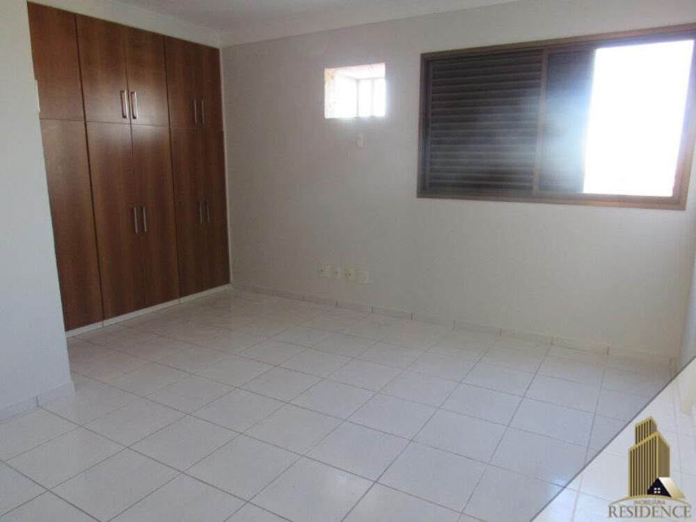 Apartamento para alugar com 3 quartos, 148m² - Foto 3