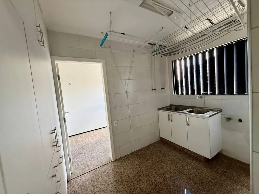 Apartamento, 3 quartos, 225 m² - Foto 11