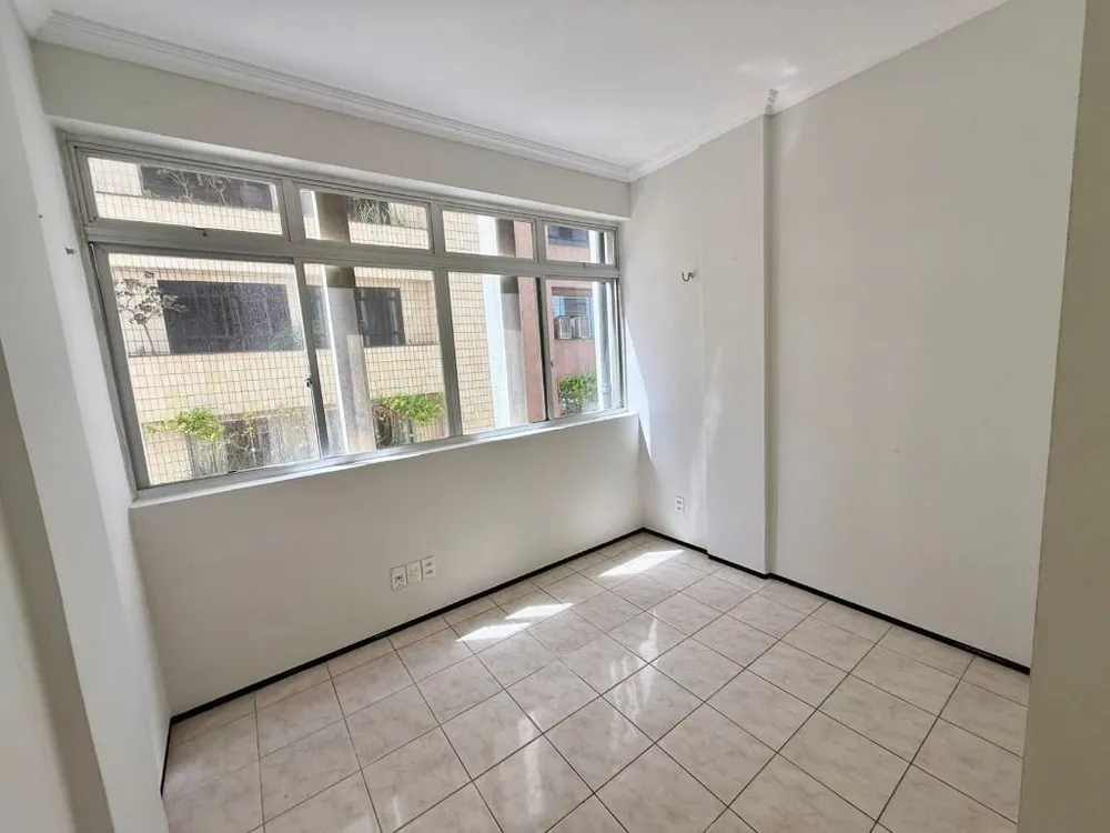 Apartamento, 3 quartos, 130 m² - Foto 3