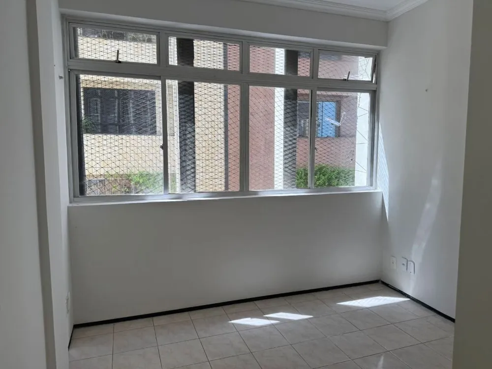 Apartamento, 3 quartos, 130 m² - Foto 2