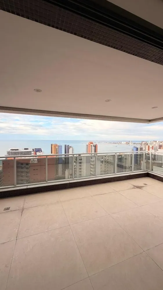 Apartamento, 4 quartos, 247 m² - Foto 2