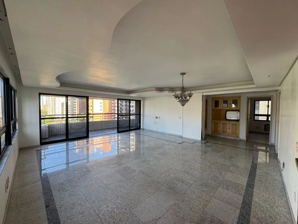 Apartamento, 3 quartos, 173 m² - Foto 2