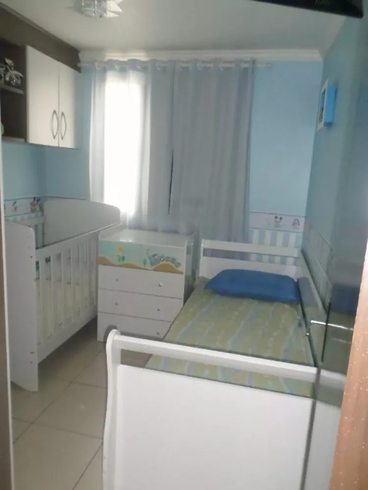 Apartamento à venda com 2 quartos, 45m² - Foto 11