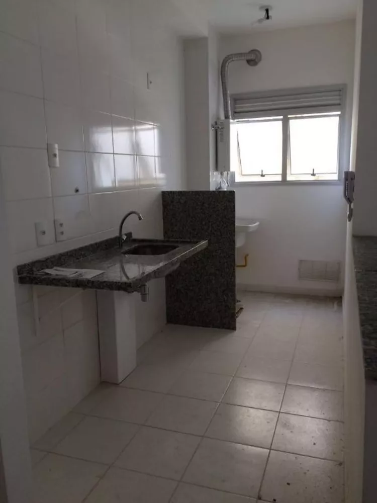 Apartamento à venda com 2 quartos, 43m² - Foto 6