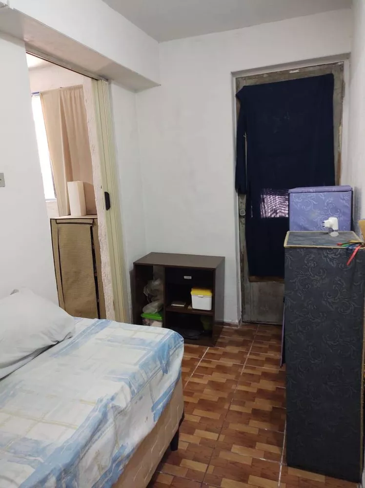 Casa à venda com 3 quartos, 150m² - Foto 2