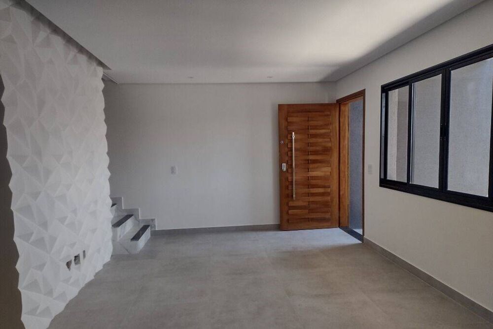 Sobrado à venda com 2 quartos, 100m² - Foto 2