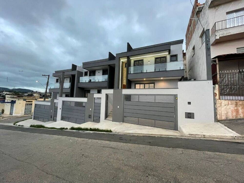 Sobrado à venda com 2 quartos, 100m² - Foto 3