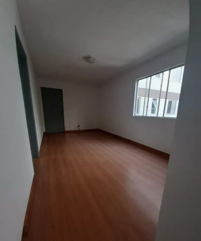 Apartamento à venda com 3 quartos, 65m² - Foto 1