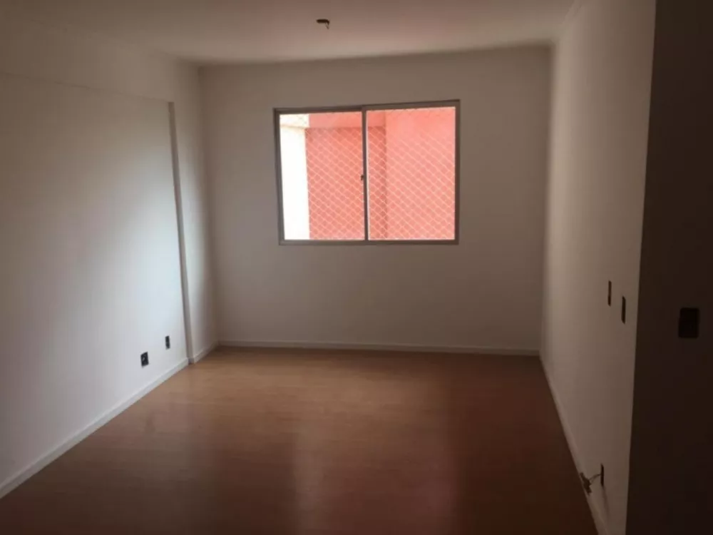 Apartamento à venda com 2 quartos, 55m² - Foto 2