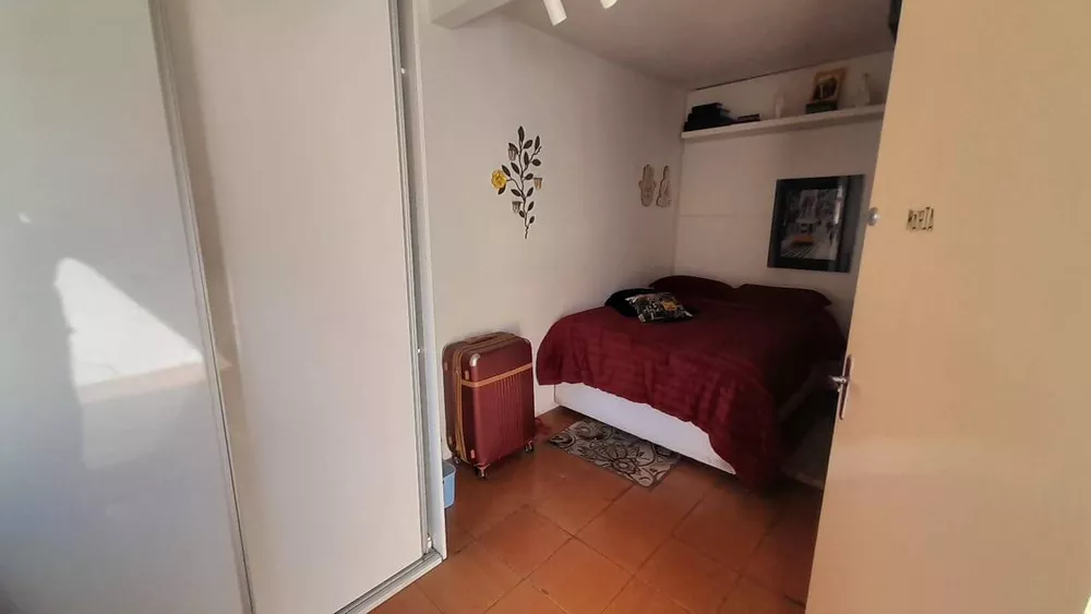 Casa à venda com 2 quartos, 230m² - Foto 11