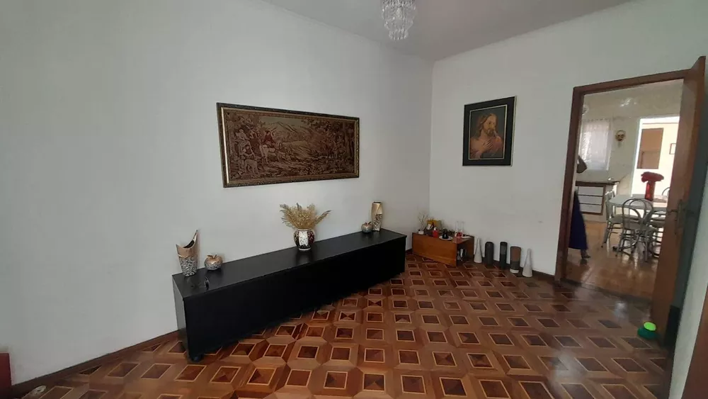 Casa à venda com 2 quartos, 230m² - Foto 3