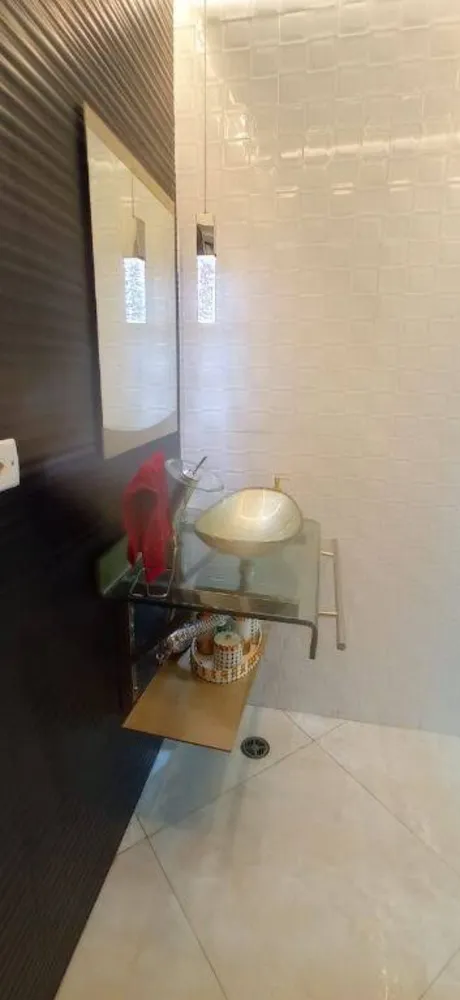 Sobrado, 3 quartos, 180 m² - Foto 1