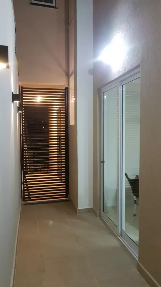 Sobrado à venda com 3 quartos, 200m² - Foto 8