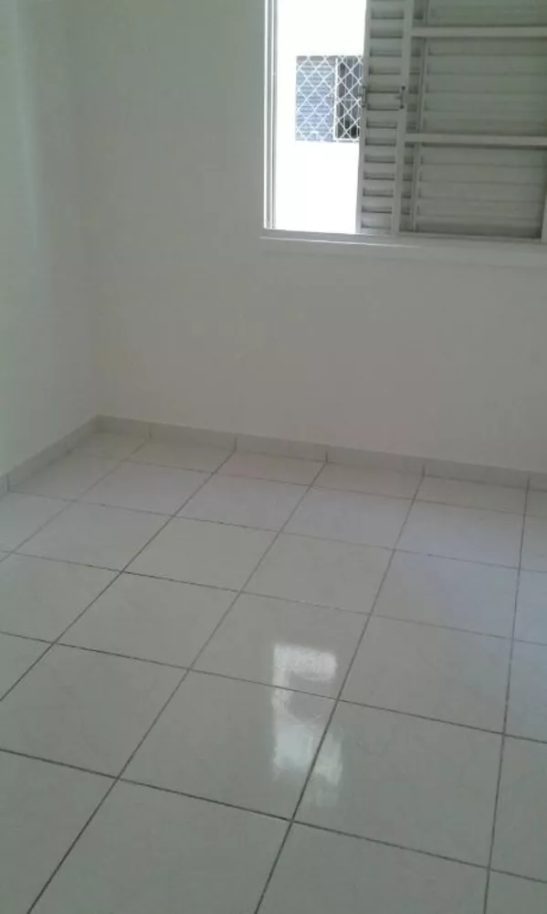 Apartamento à venda com 2 quartos, 51m² - Foto 2