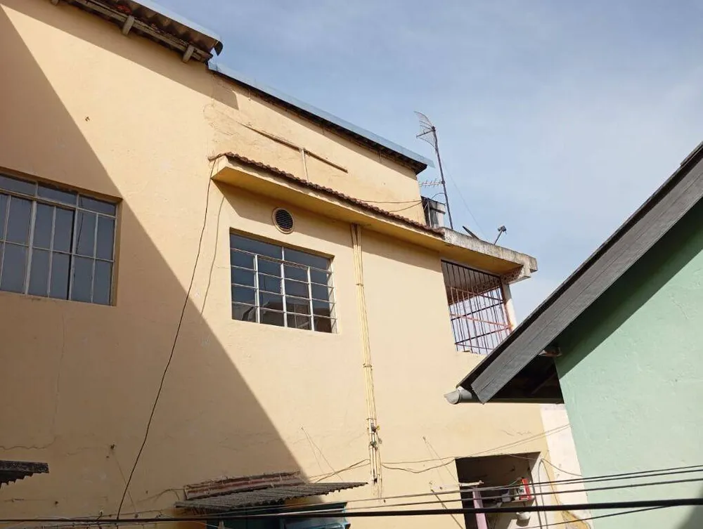Casa, 8 quartos, 140 m² - Foto 8