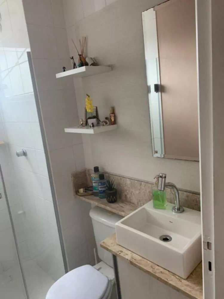 Apartamento à venda com 3 quartos, 60m² - Foto 2