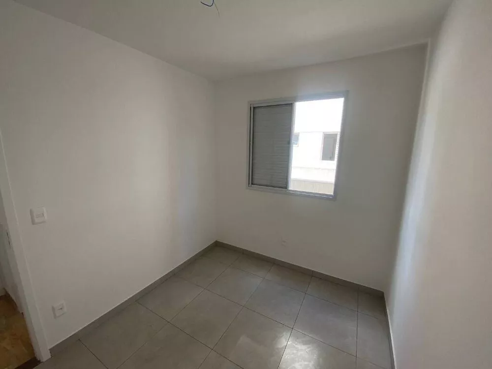 Apartamento à venda com 2 quartos, 52m² - Foto 4