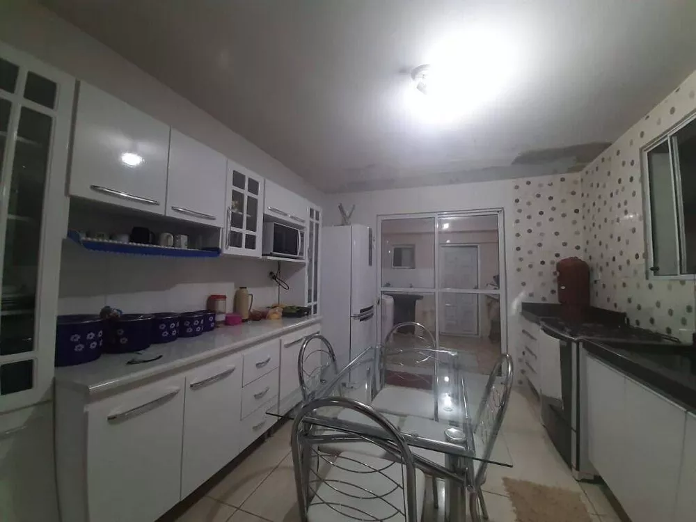 Sobrado à venda com 4 quartos, 203m² - Foto 4